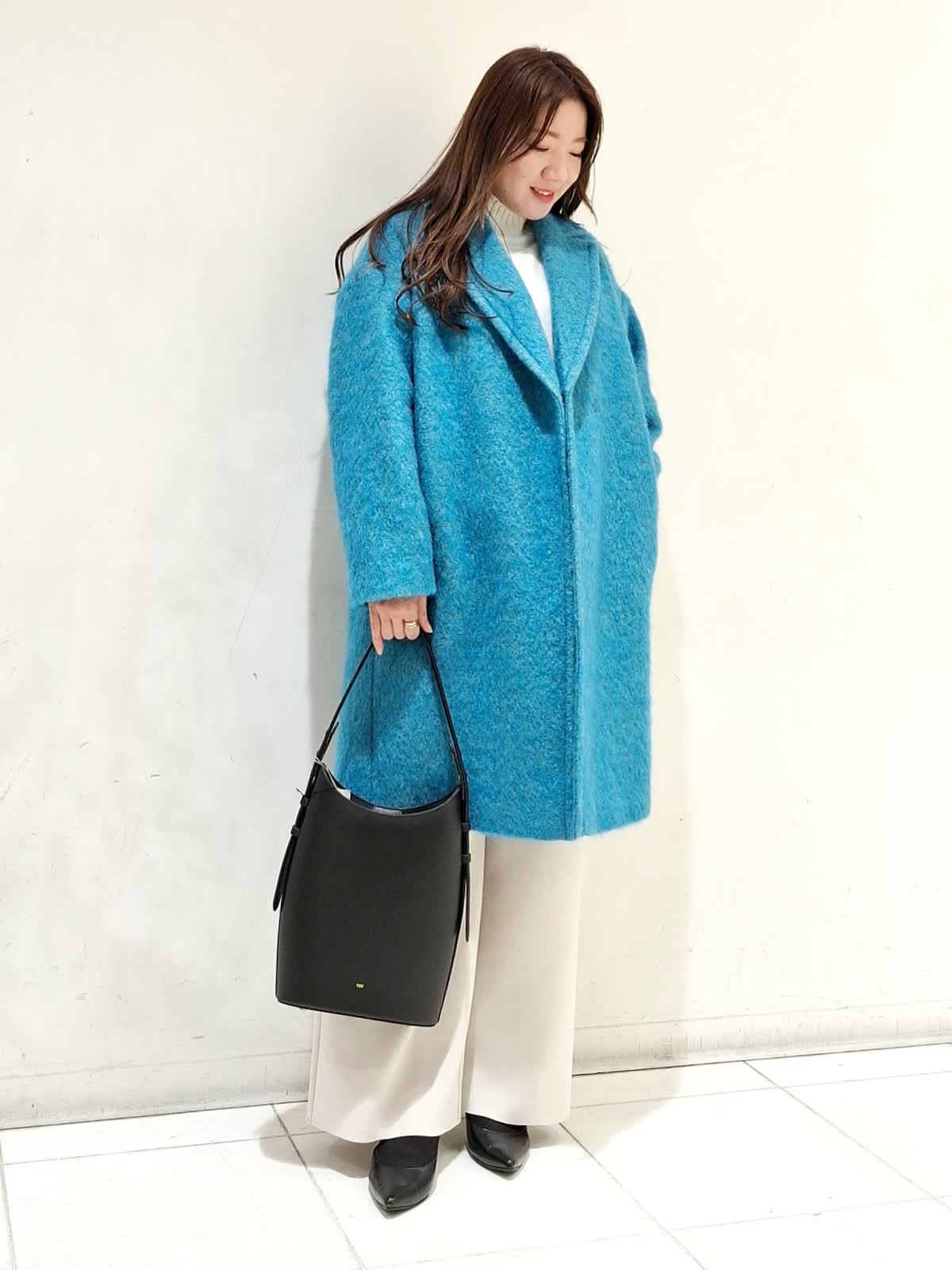 Le Soukのコートを使った福岡三越INED/7-IDconcept.のスタッフ