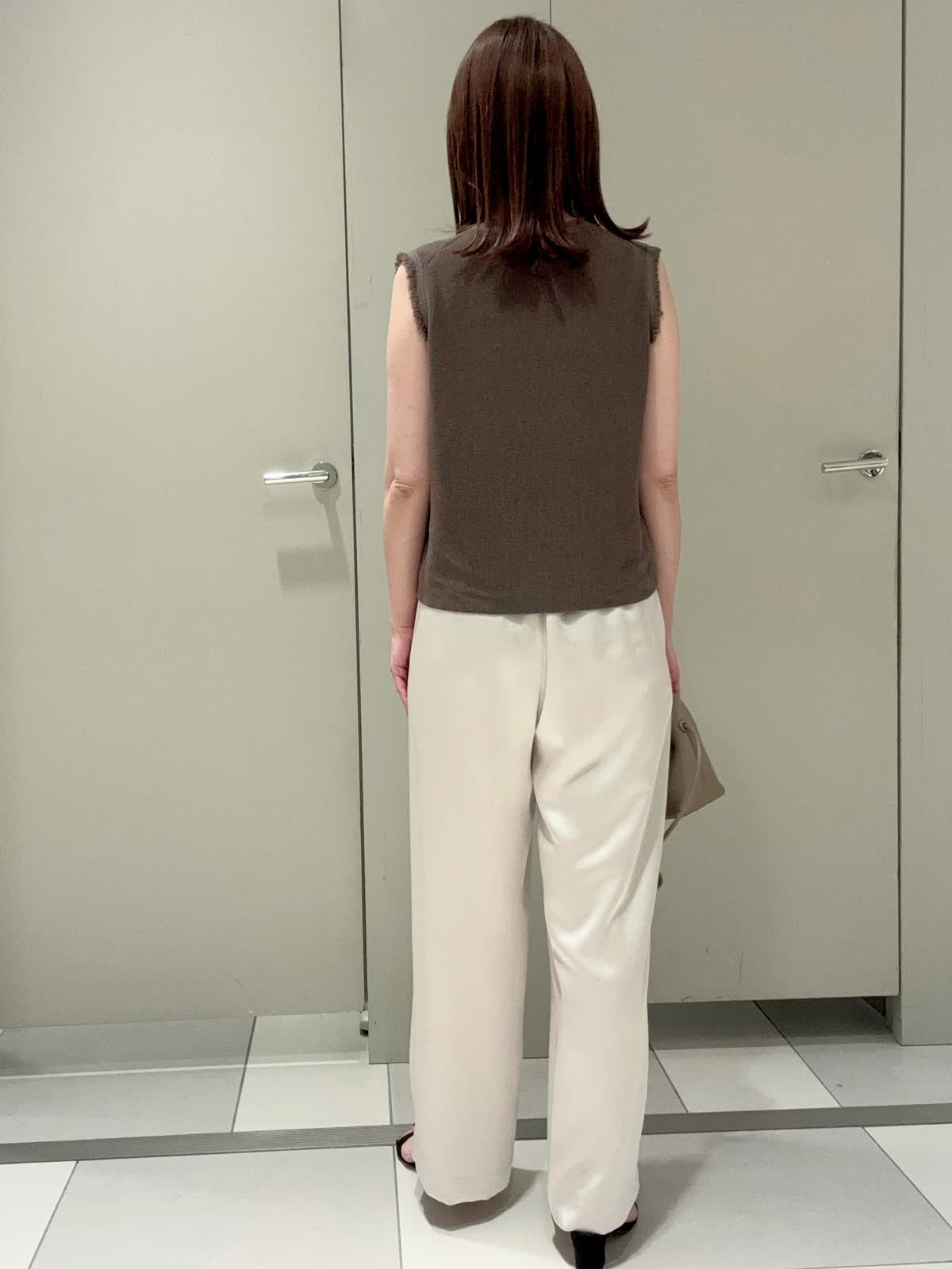 【高額売筋】 INEDのパンツを使った梅田大丸INEDのスタッフスタイリング スーツ・フォーマル・ドレス