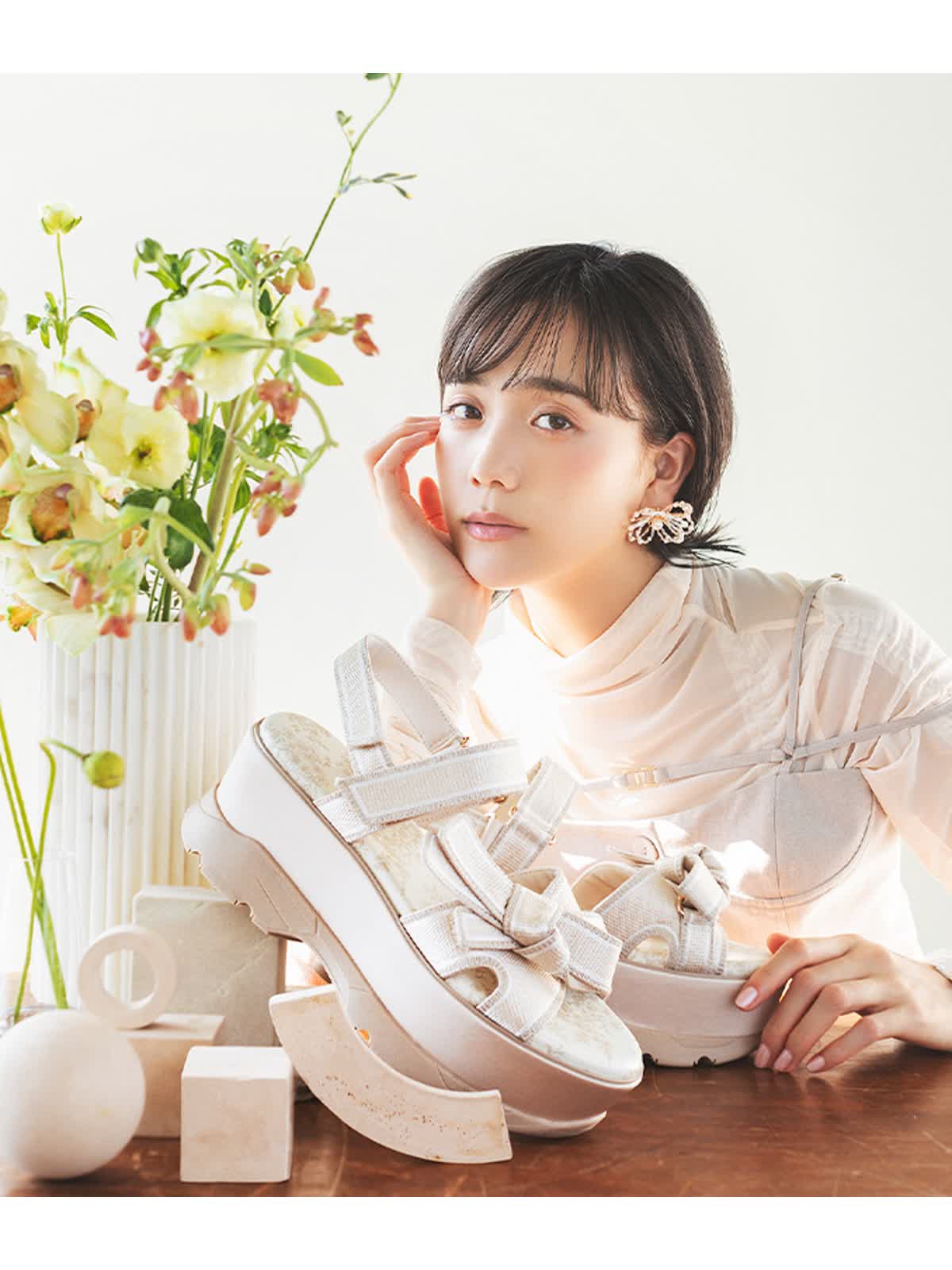 RANDA（ランダ）】女優・松井愛莉が纏う 2024春夏新作LOOKを公開