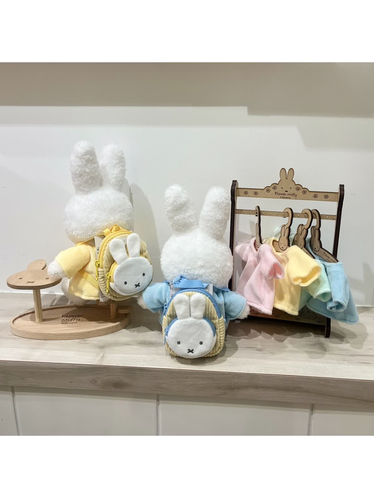 【新品】ミッフィー✧お誕生日 2022 / お星さまのワンピース 4種セット 新品】ミッフィー✧お誕生日 2022 / お星さまのワンピース 4種