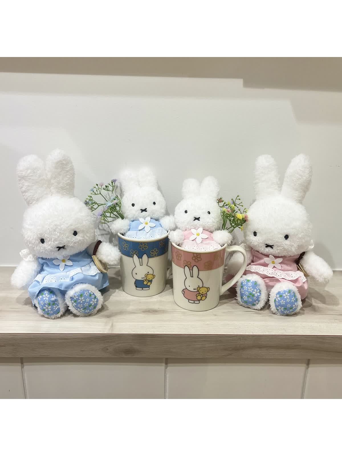 【新品】ミッフィー✧お誕生日 2022 / お星さまのワンピース 4種セット 新品】ミッフィー✧お誕生日 2022 / お星さまのワンピース 4種