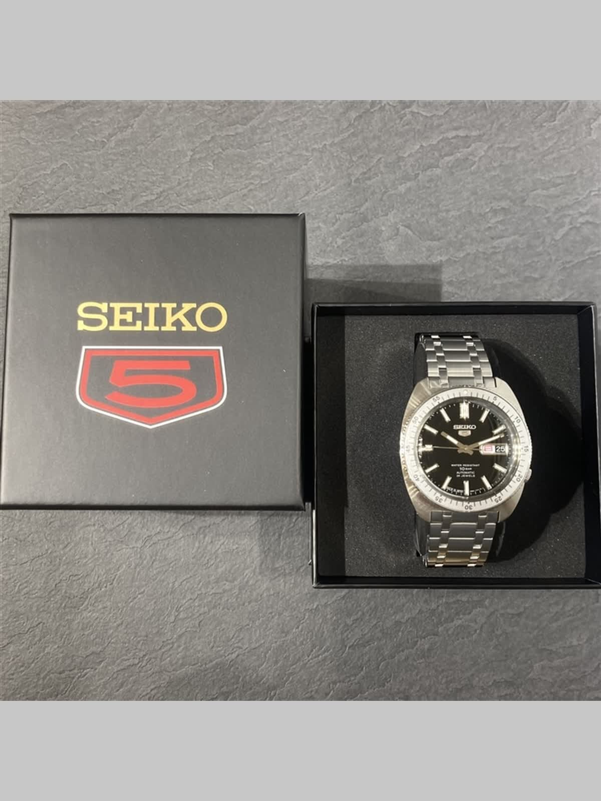 シリアルNo.0088 SEIKO 5スポーツ SBSA313 復刻限定品 新品 シリアルNo.0088 SEIKO 5スポーツ SBSA313 復刻限定品 新品