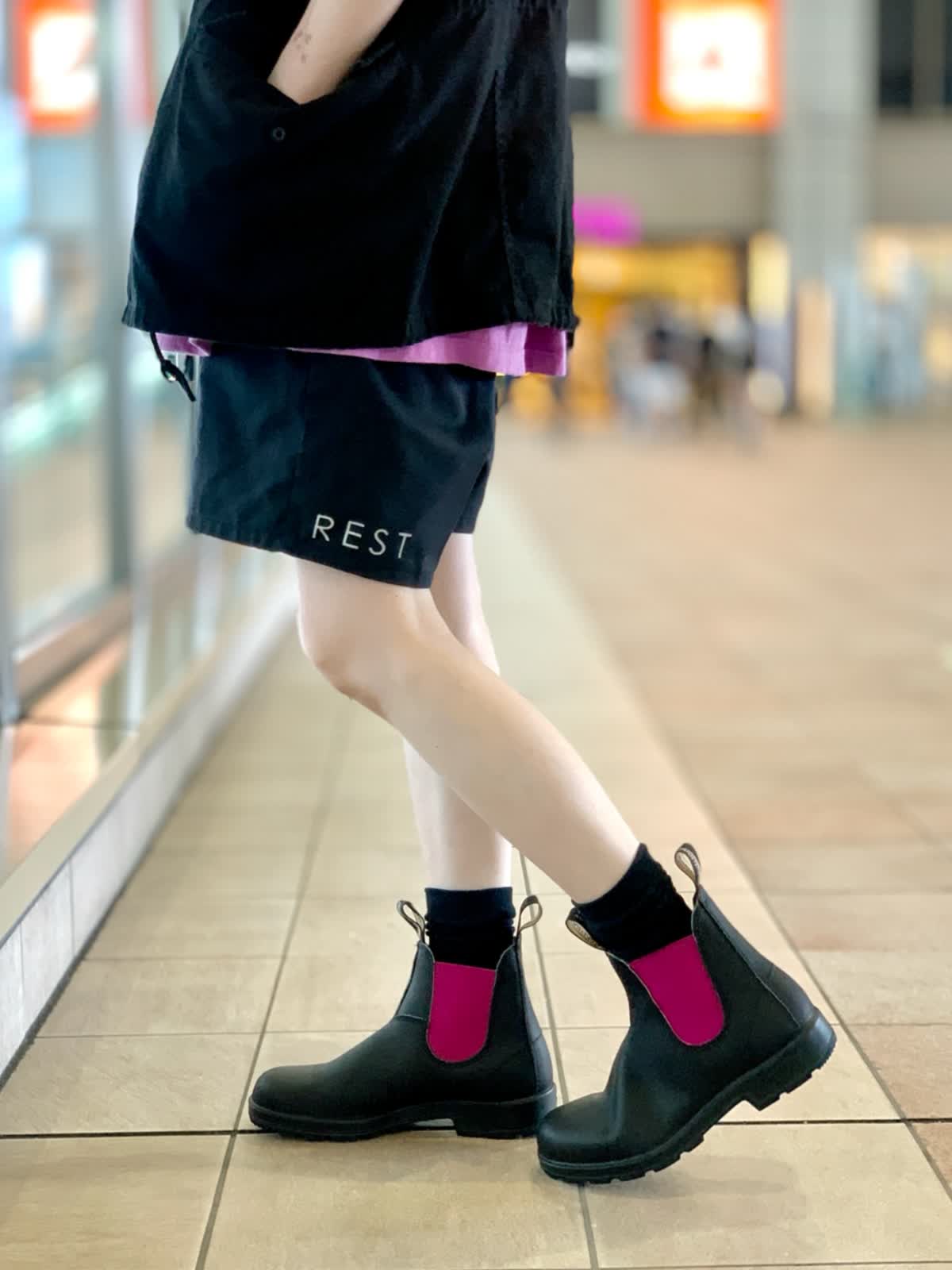 NEW】Blundstone☆サイドゴアブーツ 新色BLACK/FUSHIA - LUCUA osaka