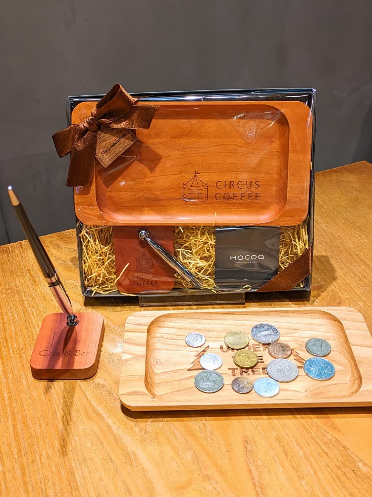 公式ルクセンブルク　トレイ非売品 CashTray & Single Pen Stand - LUCUA osaka（ルクア大阪）