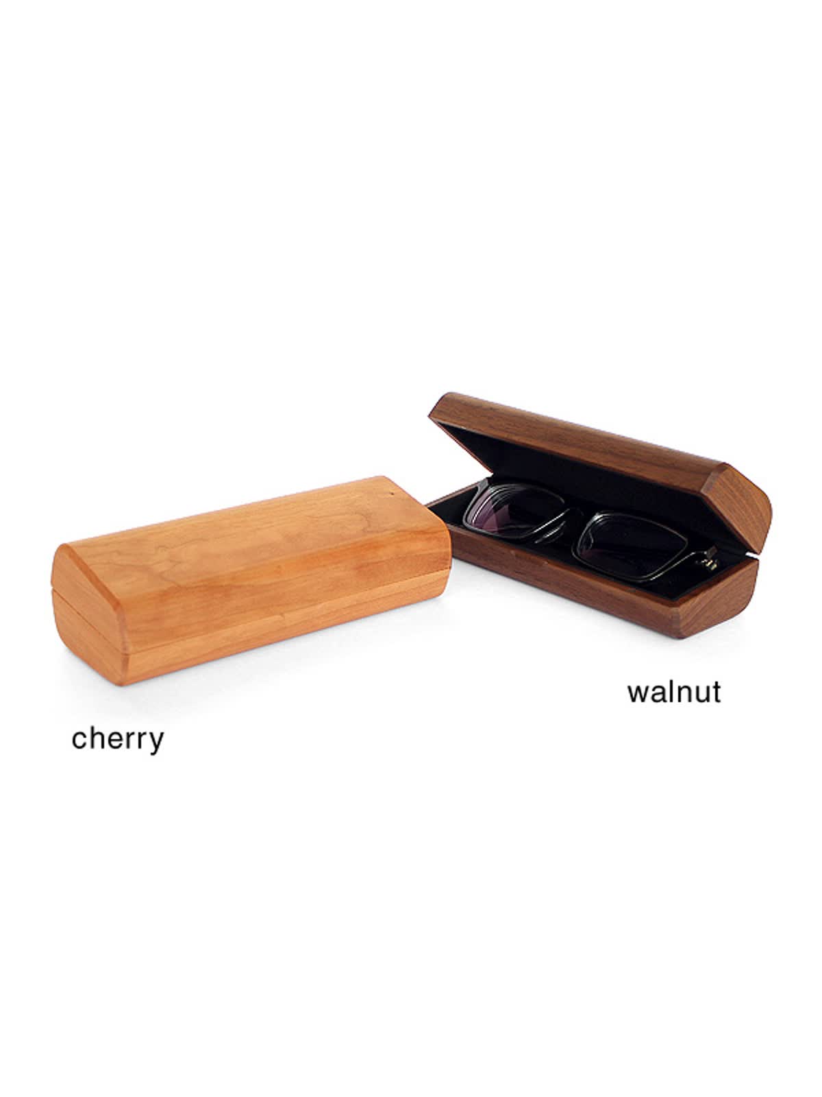 木のぬくもりで覆うおしゃれなメガネケース「GlassesCase Classy