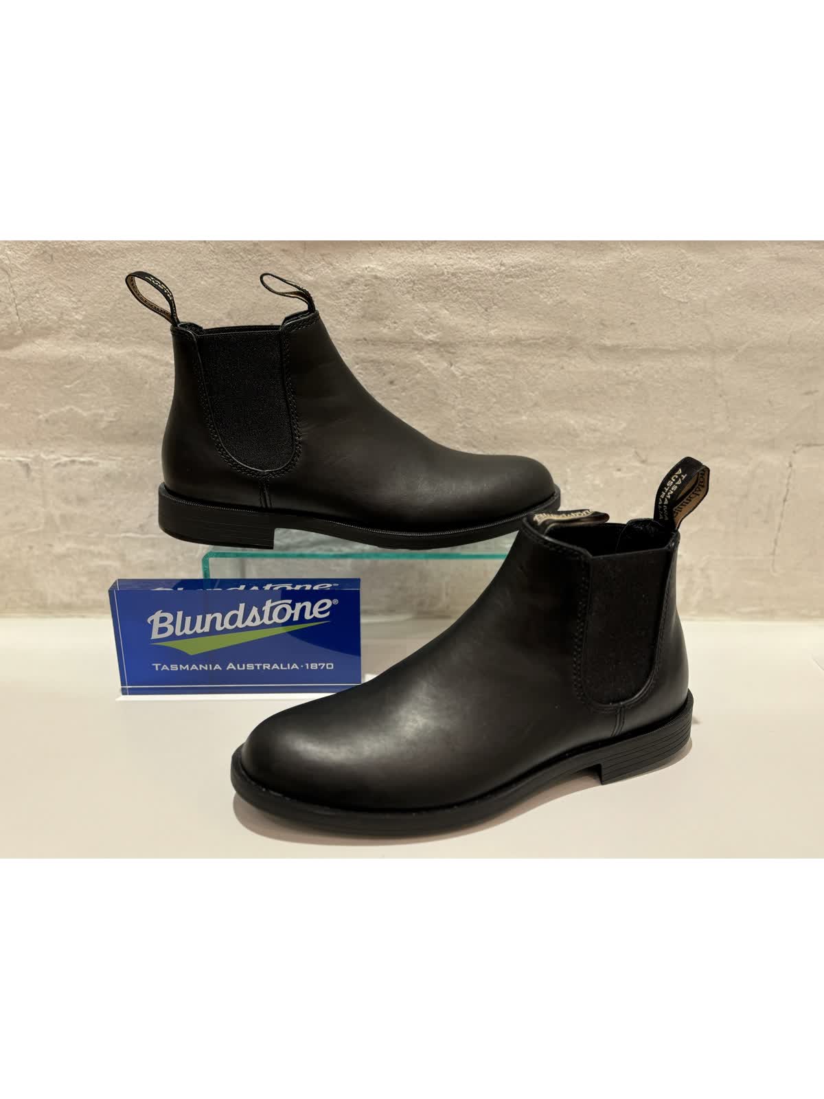 Blundstone DRESS POINTED TOE BS1901 Black LUCUA osaka