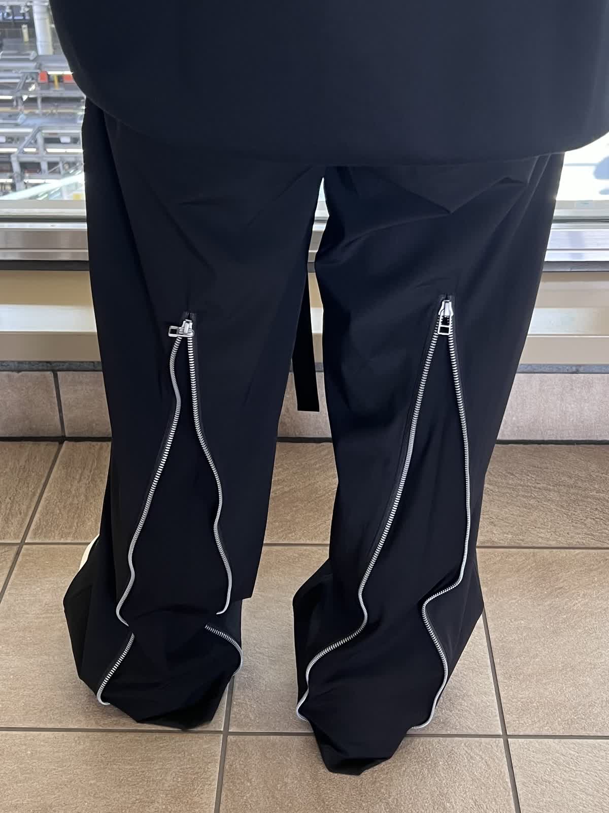 Y-3 新作紹介!! - LUCUA osaka（ルクア大阪）